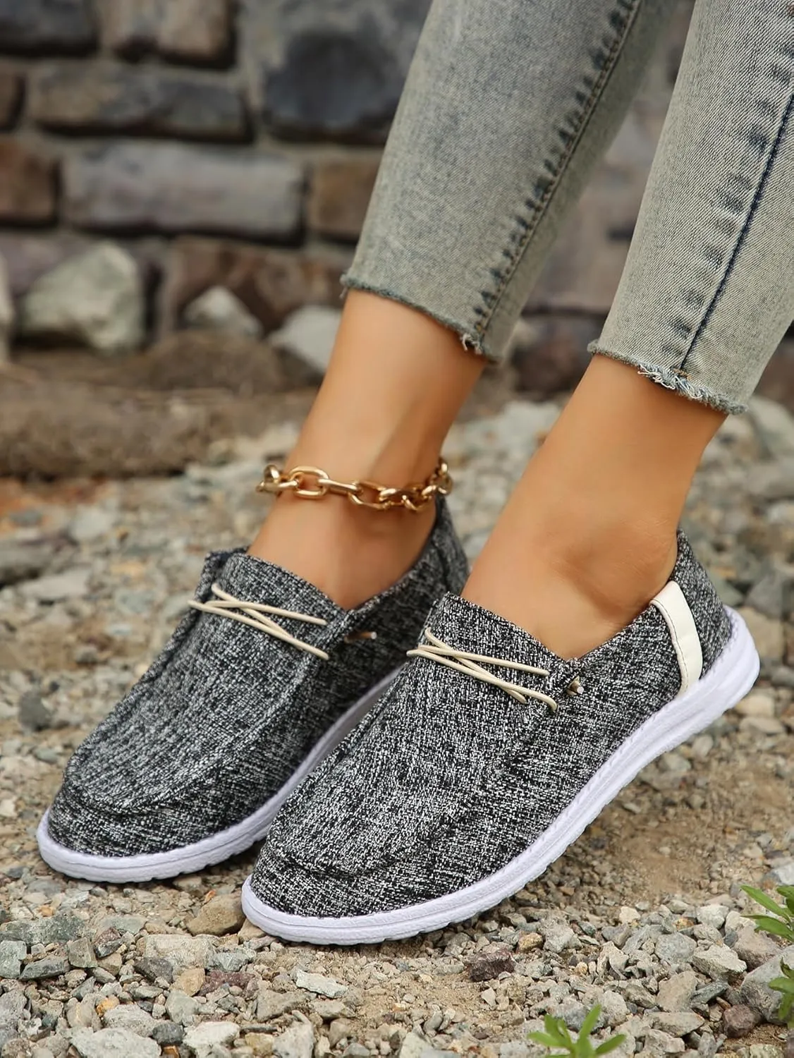 Casual Sneakers with Brown & Orange Heel Accents – Breathable Fabric Walking Shoes with Non-Slip Sole – Lightweight Loafers & Commuter Shoes for Men & Women